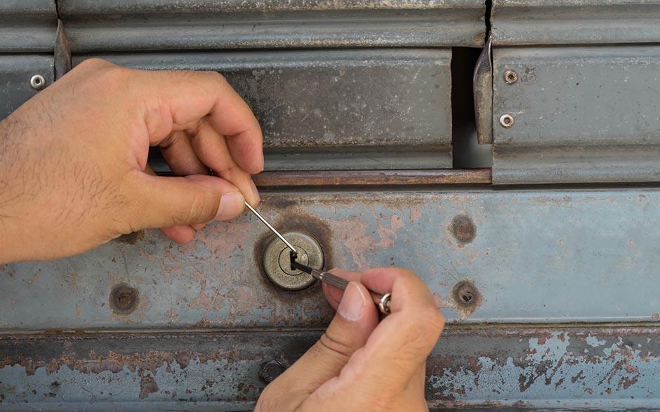 installer serrure porte Trappes